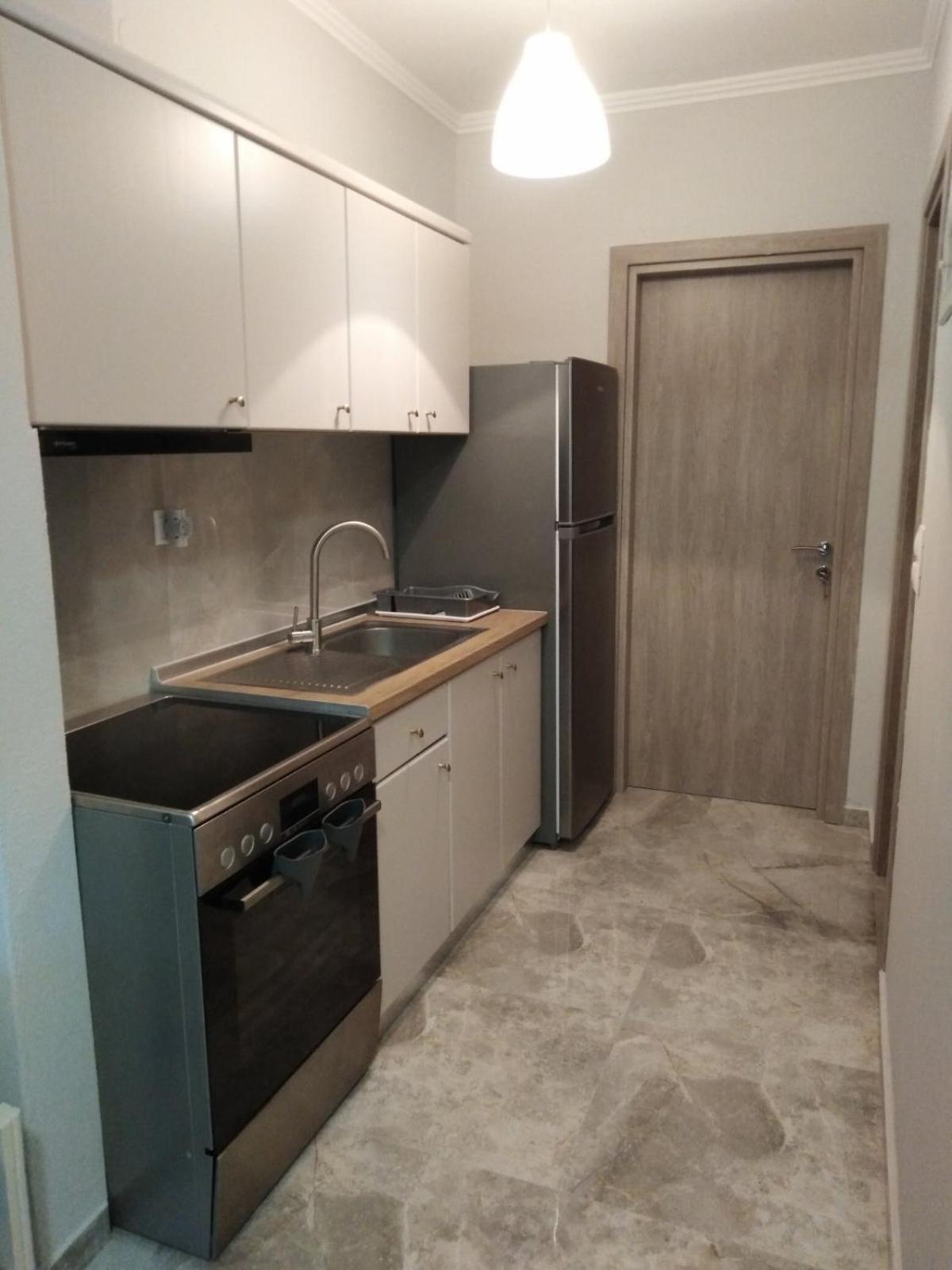 Aegialis Apartment *