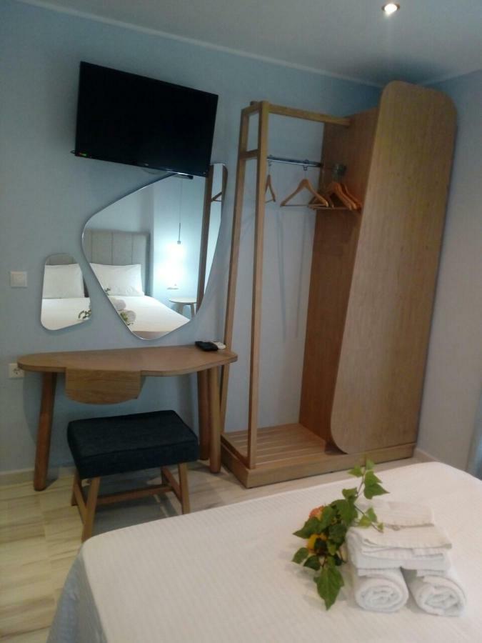 Apartment Aegialis *